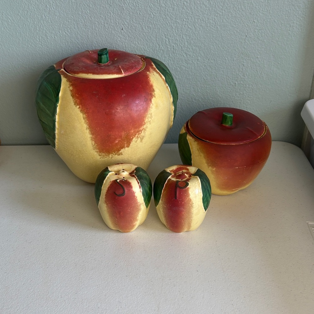 Vintage 1940 Hull Blushing Apple 6-Piece Set Cookie Jar Canister Salt & Pepper